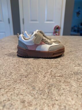 SOLD! DO NOT PURCHASE! Carter's White, Pink & Tan Toddler Sneakers